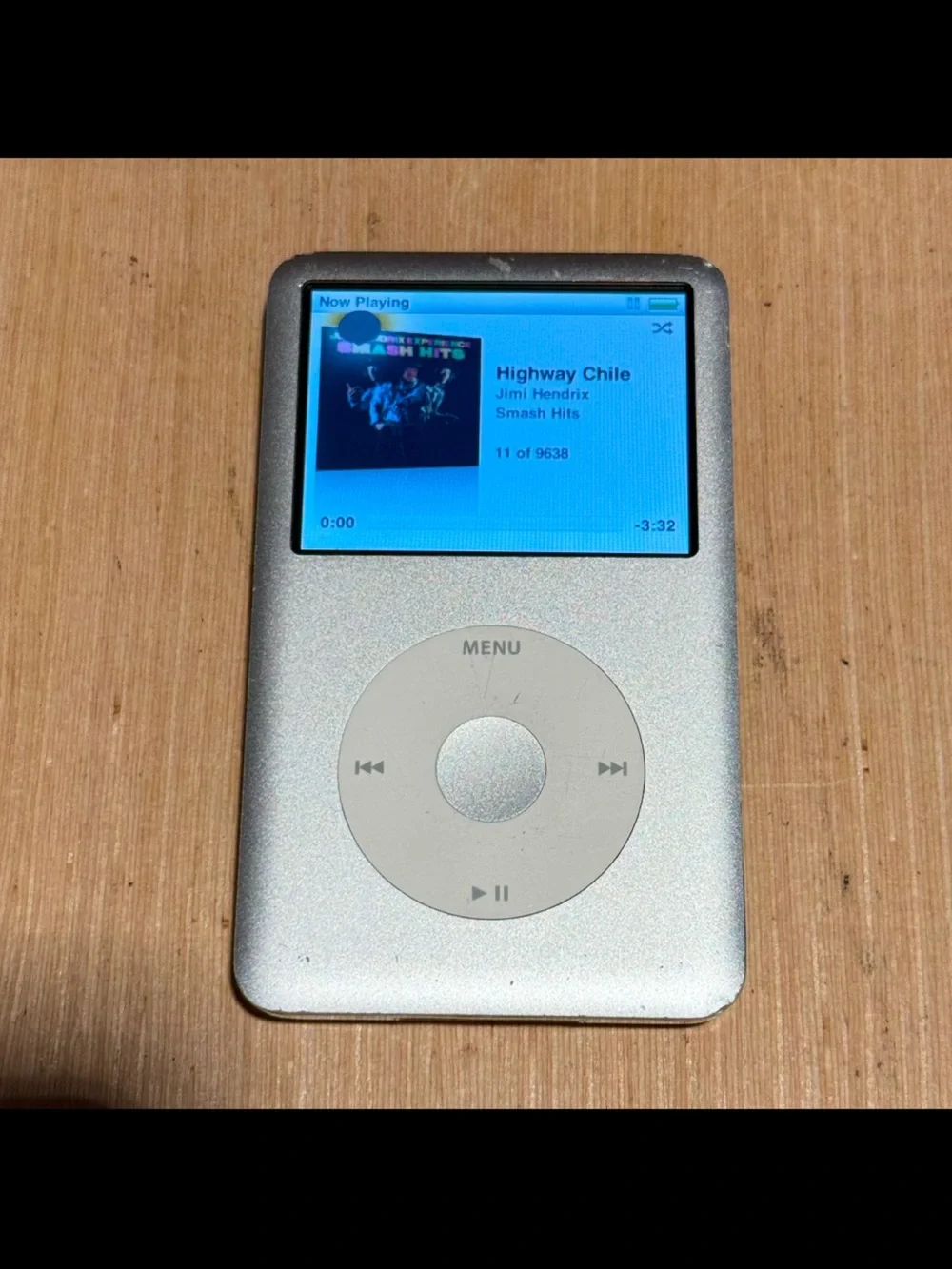 iPod Classic 6thGen 120GB Silver-A1238 Tested Good w/Charg-9638-Songs Read Info!